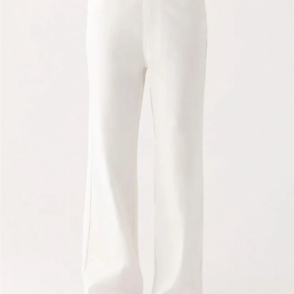 Peppermayo Exclusive - Back Again Straight Leg Denim Jeans - White - Picture 5 of 10